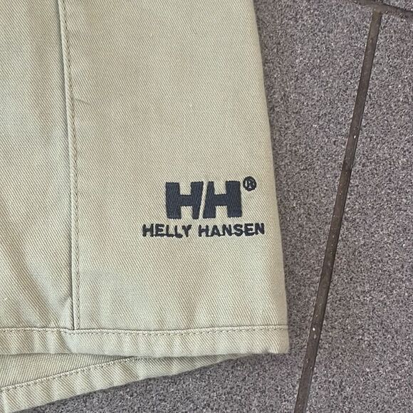 EXCELLENT CONDITION VINTAGE HELLY HANSEN WOMENS MEDIUM COTTON HIKING SHORTS - Picture 2 of 5